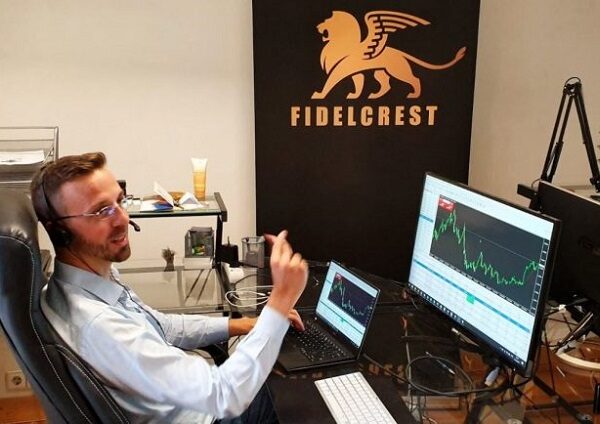 فیدلکرست، یک کارگزاری فارکس و CFD معتبر با طیف وسیعی از خدمات معاملاتی